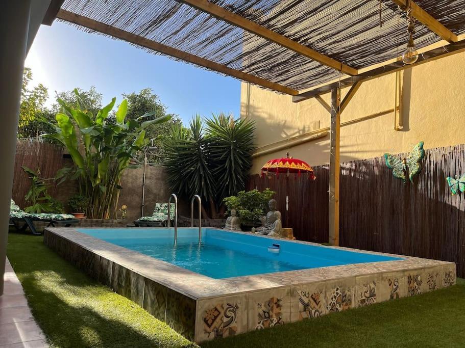 Chalet Casa Con Piscina En El Centro Los Llanos De Aridane