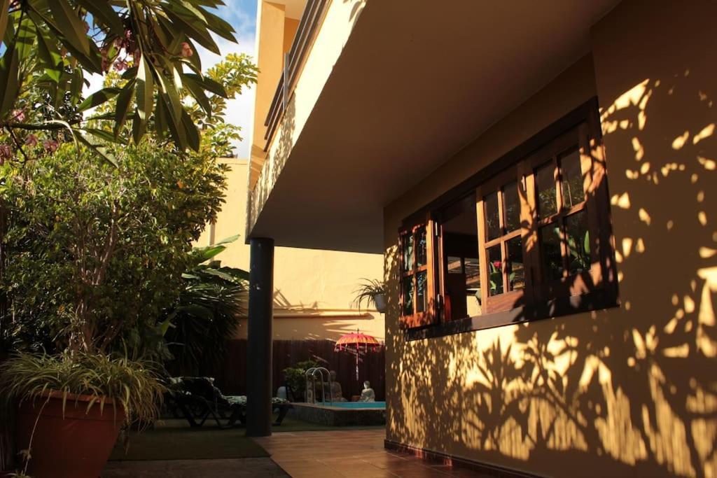 Casa Con Piscina En El Centro Domek alpejski